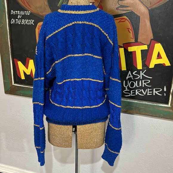 Vintage Liz Sport Blue & Gold Chunky Textured Knit Sweater - Picture 2 of 10